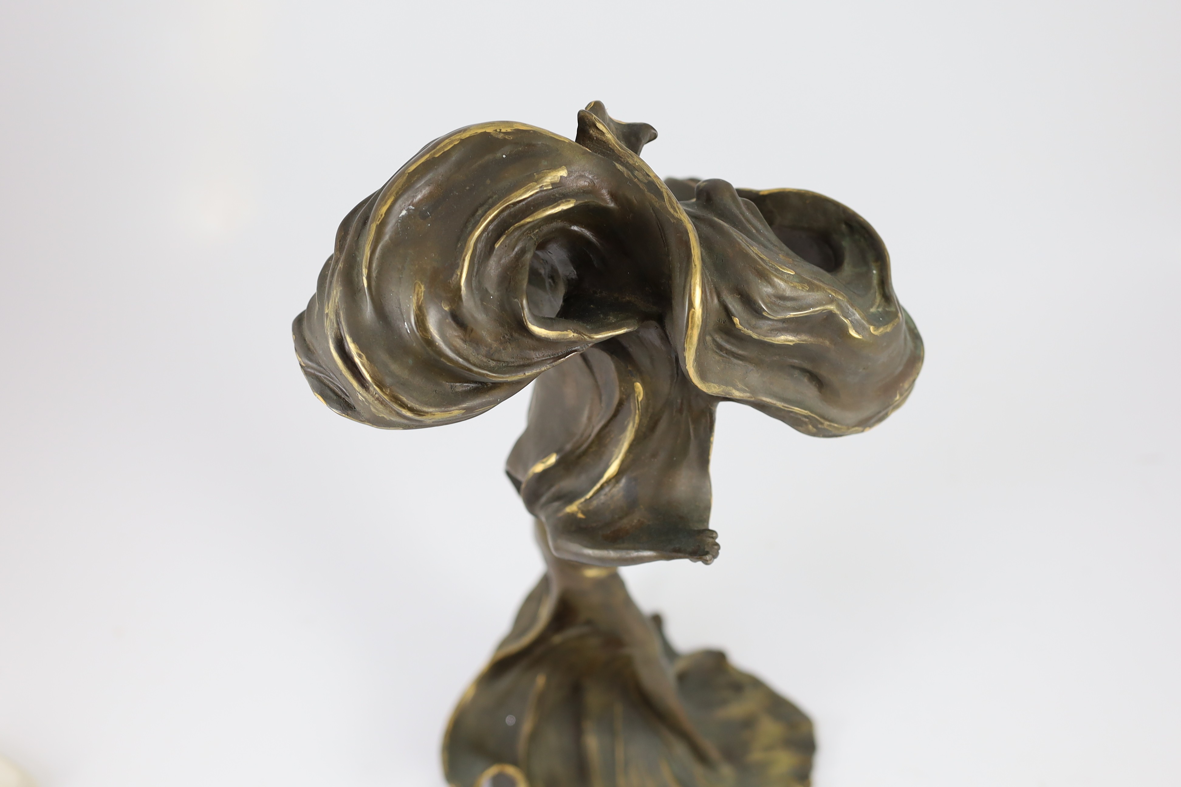 After Raoul Larche (1860-1912). A bronze 'Loie Fuller' table lamp, height 43cm